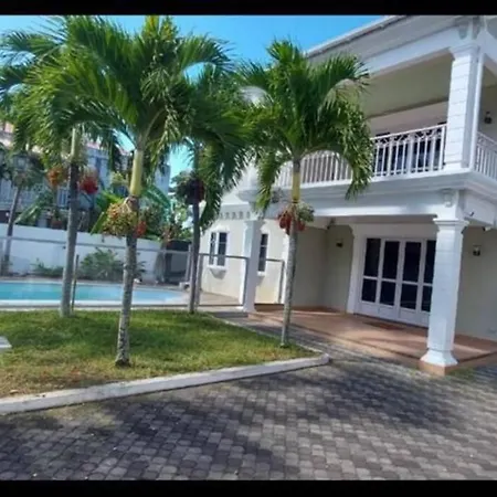 Villa Palmira 6 Suites Avec Piscine 5 Min A Pied De La Plage Pereybere Pereybere Beach Exterior photo